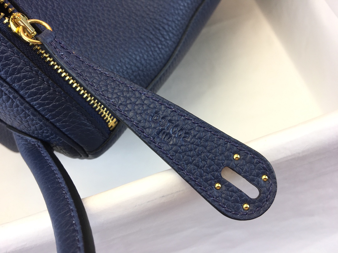 Hermes Lindy 30cm Handbag Shoulder Bag In Blue Nuit Clemence Leather